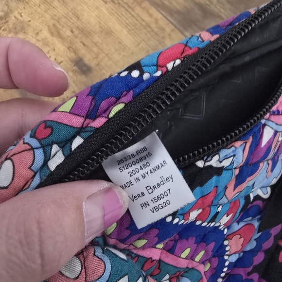 Vera Bradley Blue and Pink Paisley Crossbody Bag - Picture 6 of 9